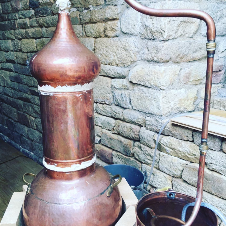 Distiller des plantes